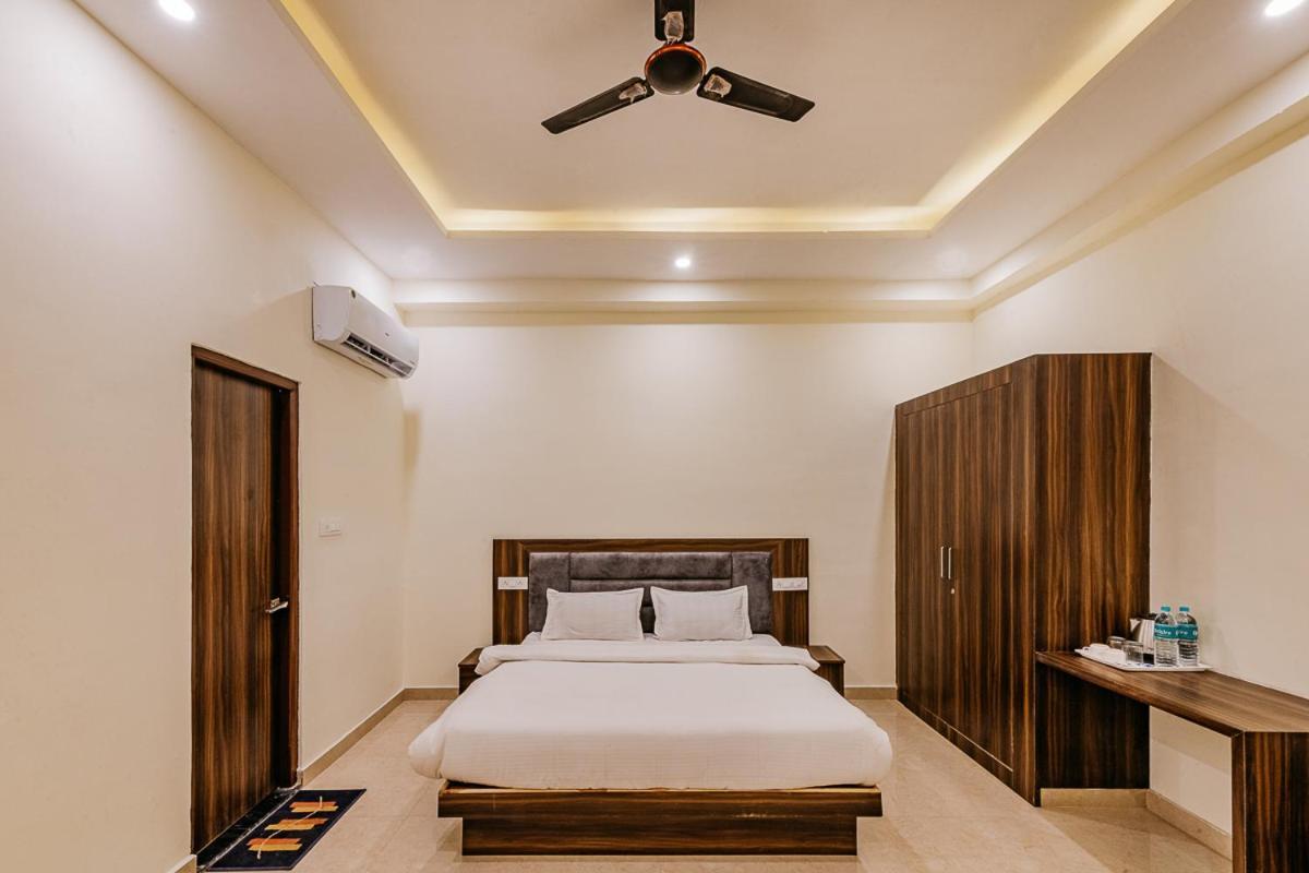 Aditya Palace Pushkar Exterior photo