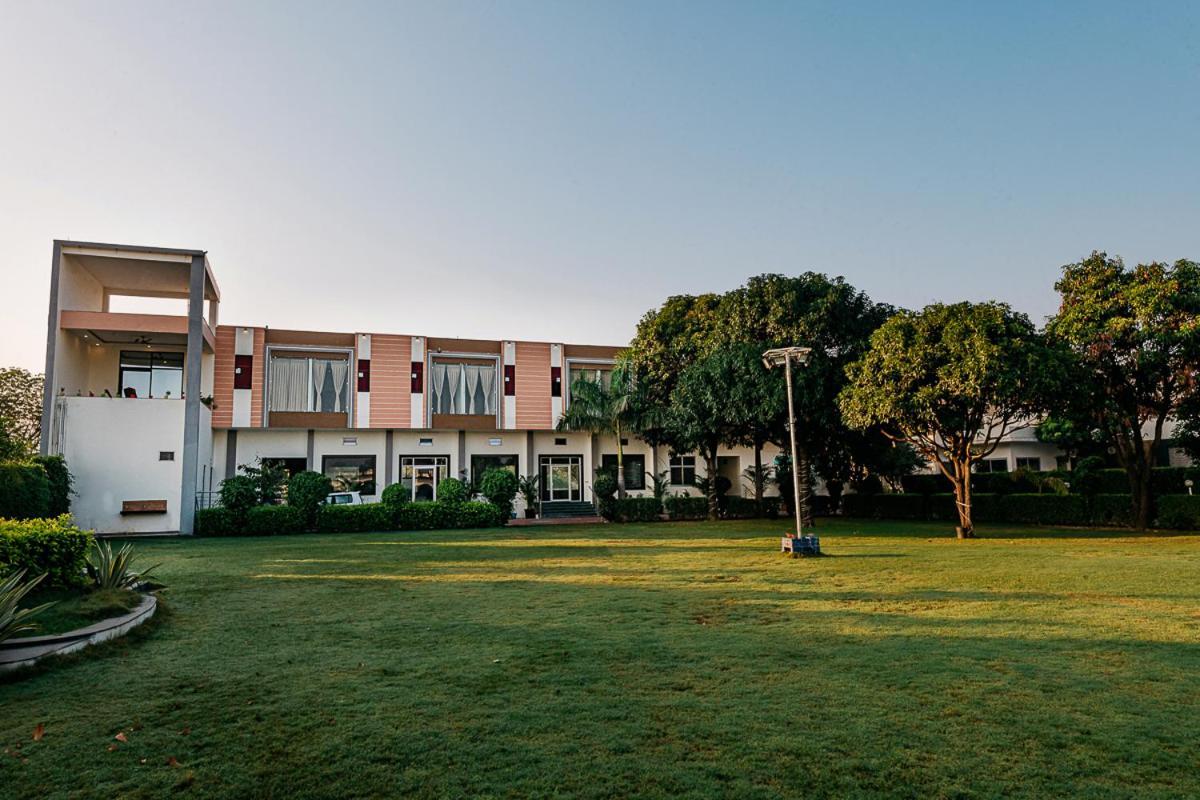 Aditya Palace Pushkar Exterior photo